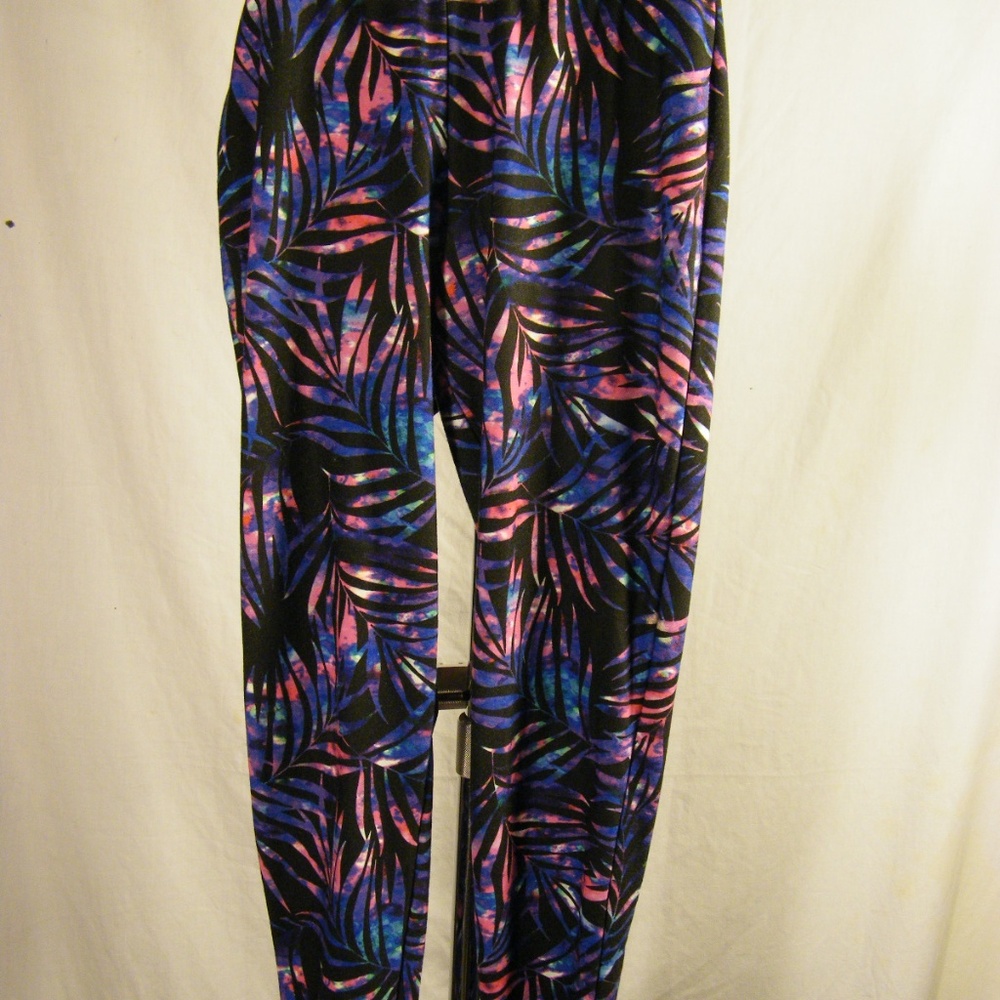 Torrid Womens Plus Size 0 Black Printed Leggings